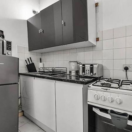 Deluxe Flat On Kentish Town Apartment London Exterior photo